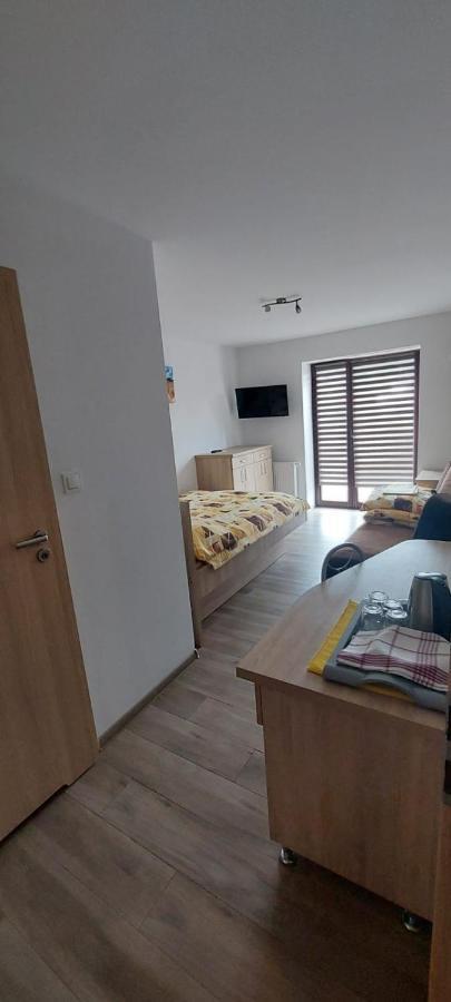 Hybryda Hotell Łeba Exteriör bild