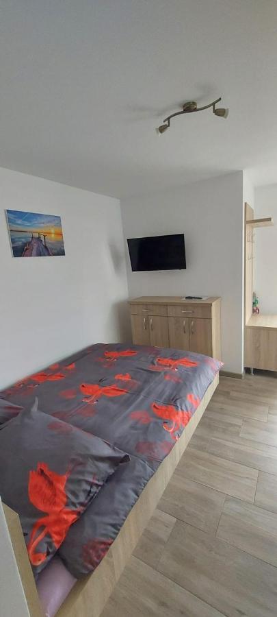 Hybryda Hotell Łeba Exteriör bild