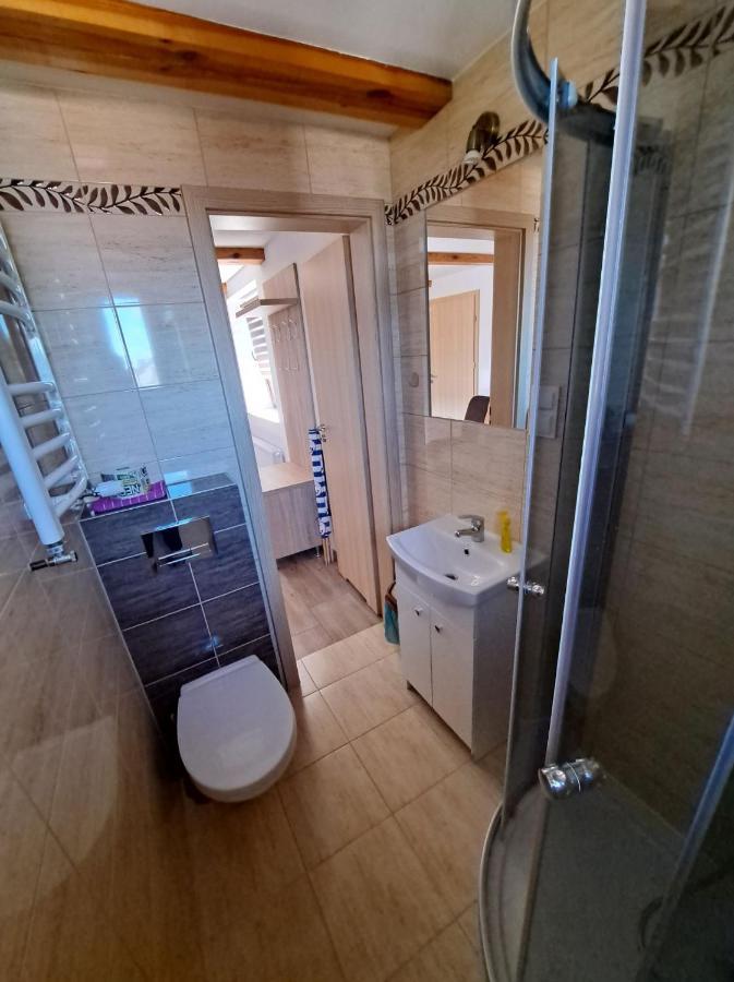 Hybryda Hotell Łeba Exteriör bild