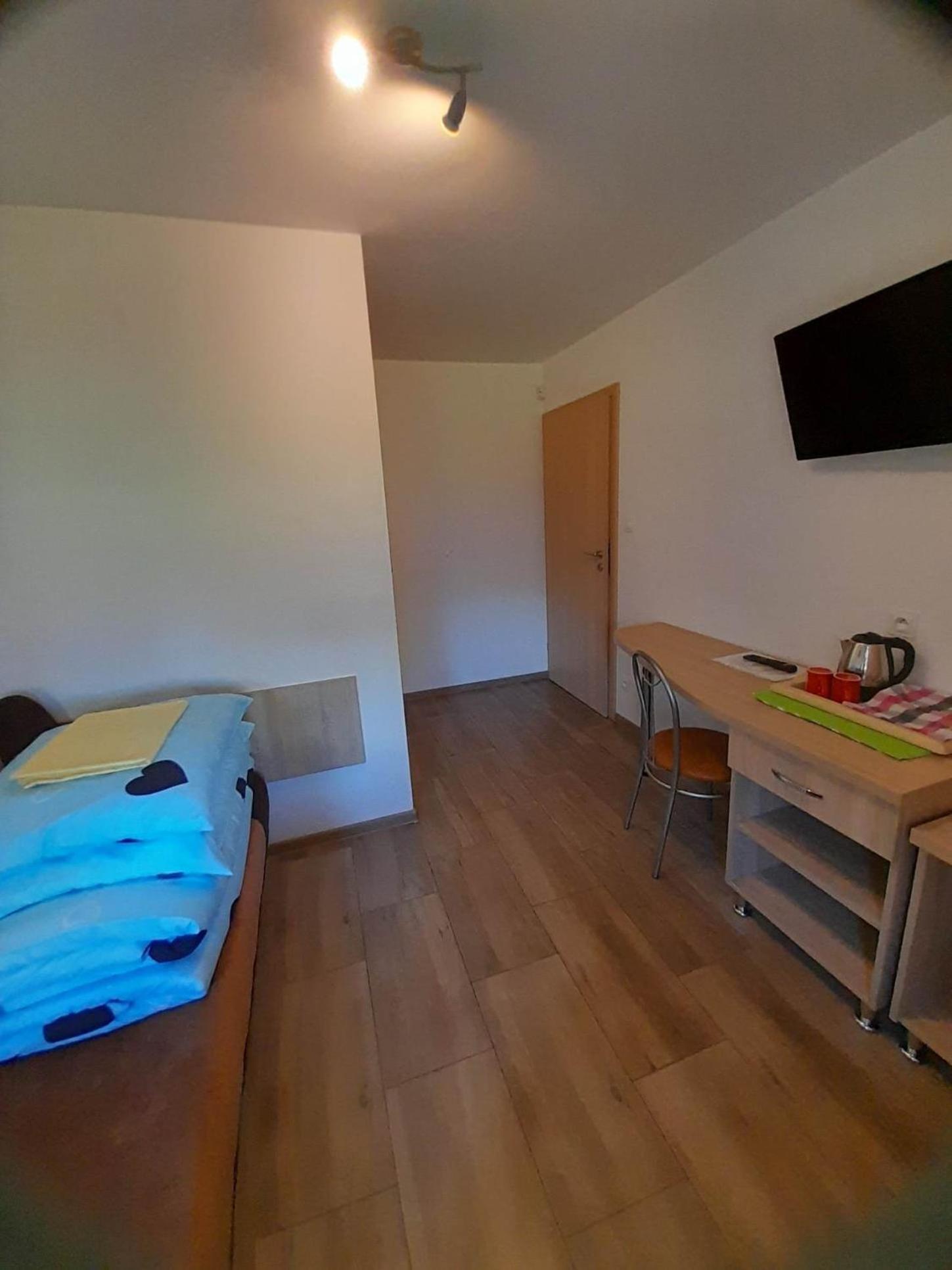 Hybryda Hotell Łeba Rum bild
